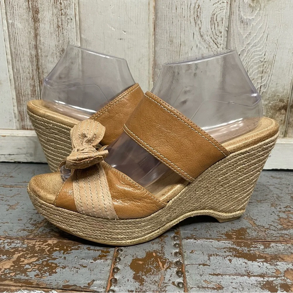 Naya Colette Wedge Espadrille